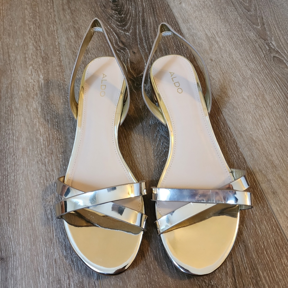 Aldo Sandals
